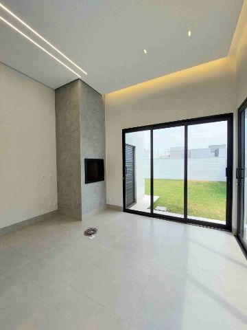 Casa com 250m² 2 quartos e 1 banheiro, à venda, no bairro Jardim América 2 em Nova Mutum