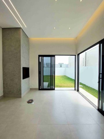 Casa com 250m² 2 quartos e 1 banheiro, à venda, no bairro Jardim América 2 em Nova Mutum