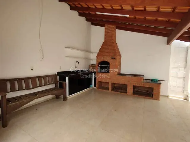 Casa com 146m² 2 quartos e 2 banheiros, à venda, no bairro Condomínio Vila das Tulipas em Holambra