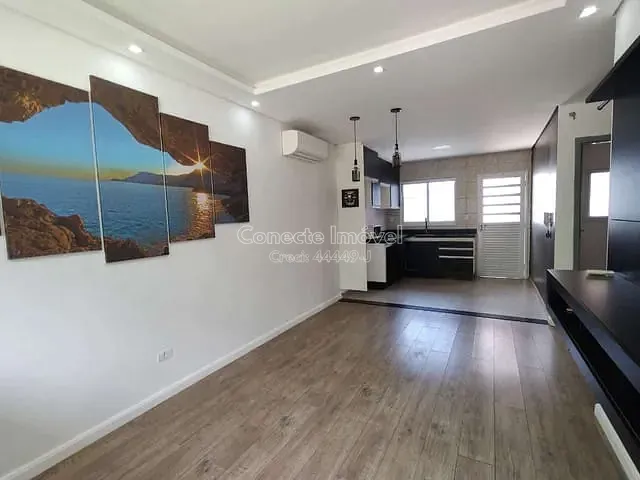 Casa com 146m² 2 quartos e 2 banheiros, à venda, no bairro Condomínio Vila das Tulipas em Holambra