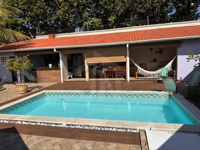 Casa com 408m² 3 quartos e 3 banheiros, à venda, no bairro Jardim Interlagos em Ribeirão Preto