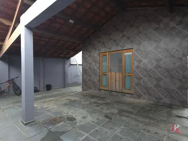Casa com 255m² 2 quartos e 3 banheiros, à venda, no bairro Cibratel II em Itanhaém