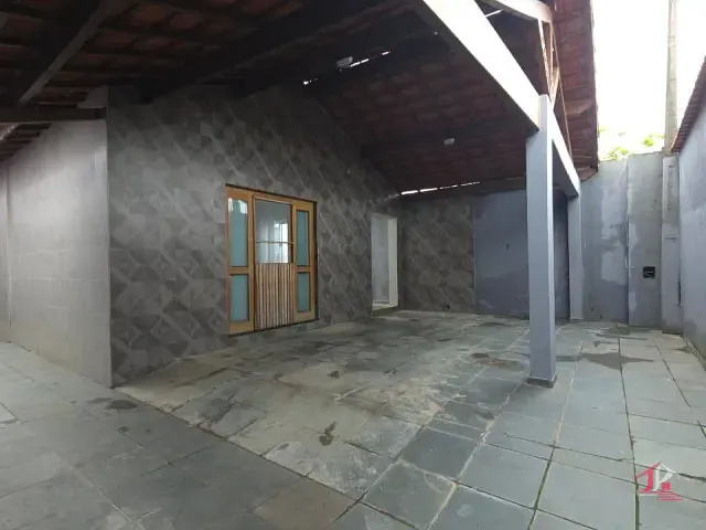 Casa com 255m² 2 quartos e 3 banheiros, à venda, no bairro Cibratel II em Itanhaém