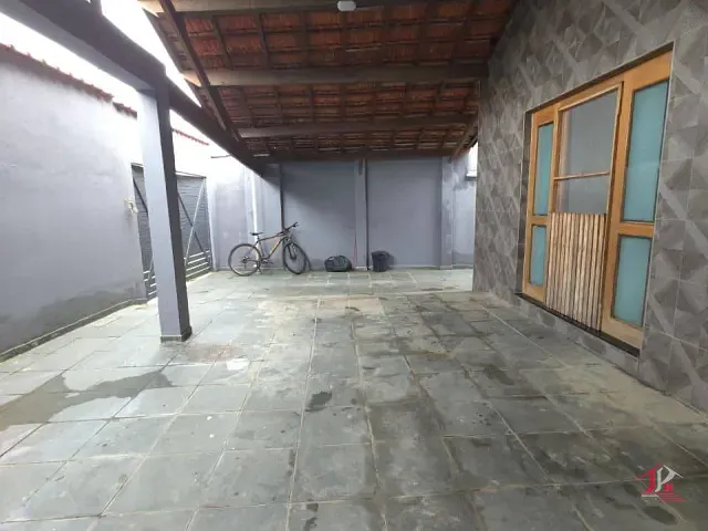 Casa com 255m² 2 quartos e 3 banheiros, à venda, no bairro Cibratel II em Itanhaém