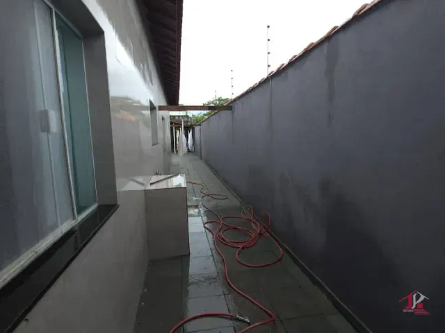 Casa com 255m² 2 quartos e 3 banheiros, à venda, no bairro Cibratel II em Itanhaém