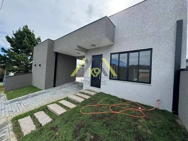 Casa com 240m² 3 quartos e 2 banheiros, à venda, no bairro Roça Grande em Colombo
