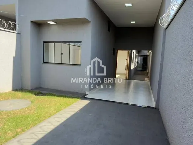 Casa 3 quartos e 2 banheiros, à venda, no bairro Residencial Solar Central Park em Aparecida de Goiânia