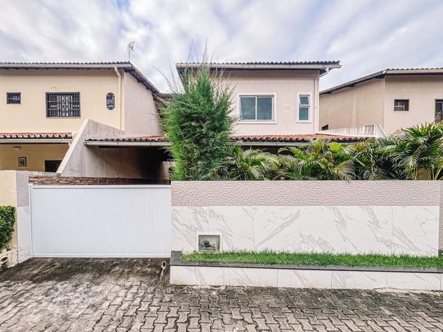 Casa com 151m² 4 quartos e 3 banheiros, à venda, no bairro Jardim Cearense em Fortaleza