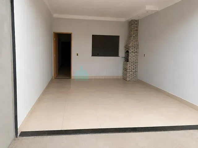 Casa 2 quartos e 1 banheiro, à venda, no bairro São Lucas em Catalão