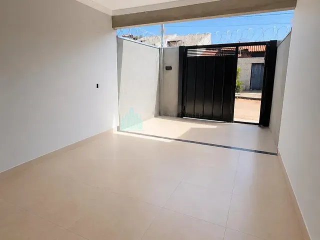 Casa 2 quartos e 1 banheiro, à venda, no bairro São Lucas em Catalão