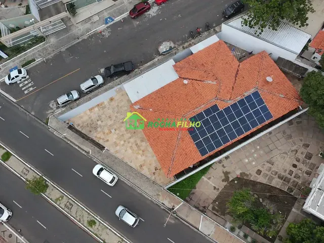 Casa com 651m² 4 quartos e 4 banheiros, à venda, no bairro Jóquei em Teresina
