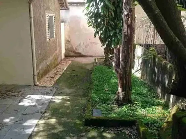 Casa 3 quartos e 2 banheiros, à venda, no bairro Ano Bom em Barra Mansa