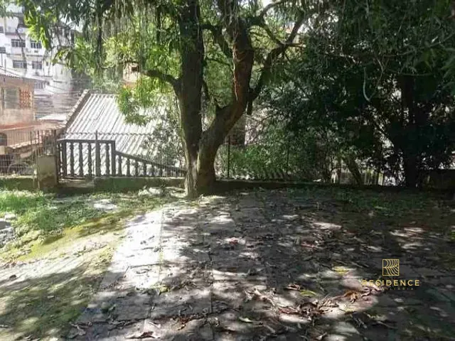 Casa 3 quartos e 2 banheiros, à venda, no bairro Ano Bom em Barra Mansa