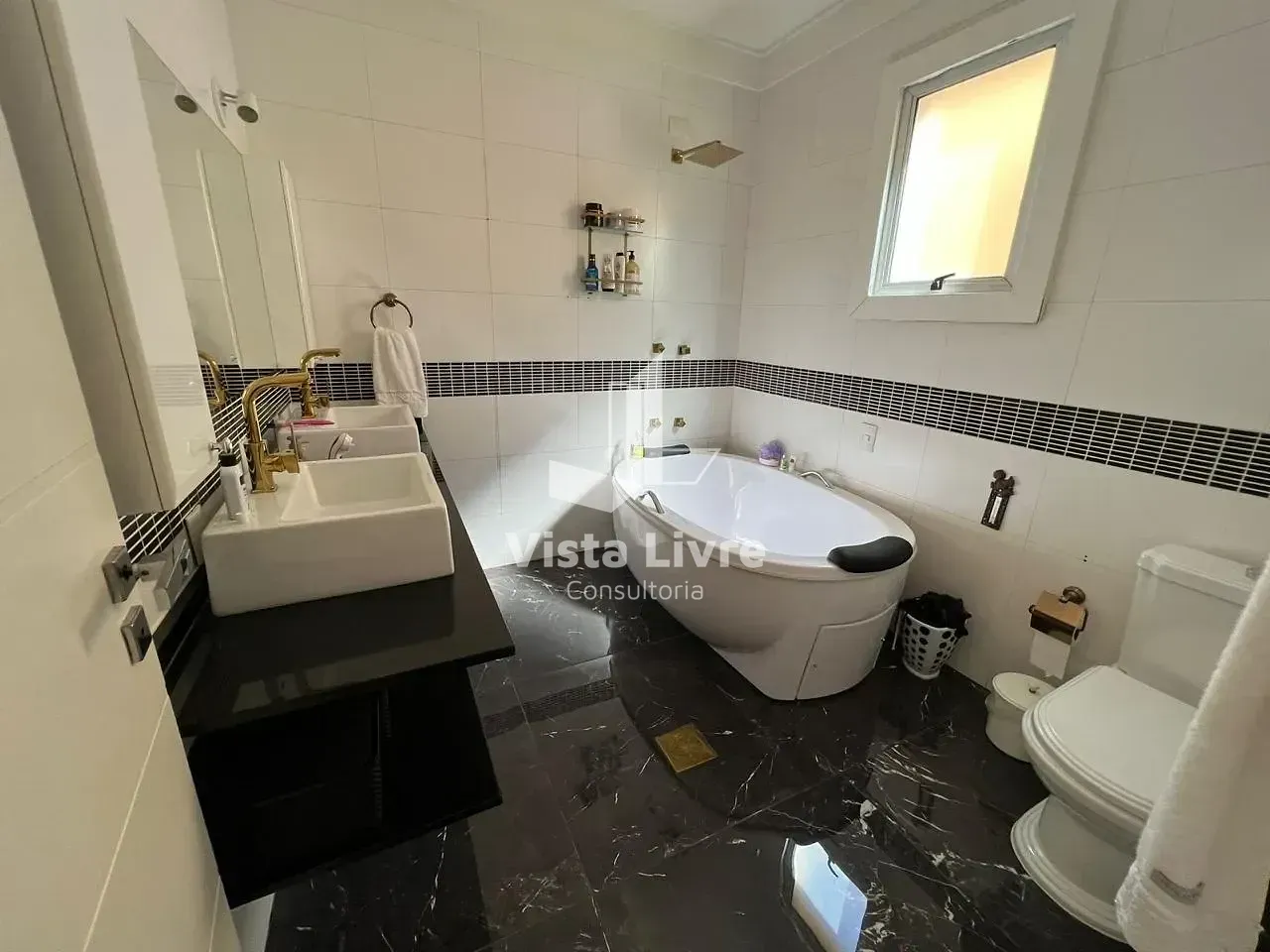 Casa, 4 quartos, 269 m² - Foto 30