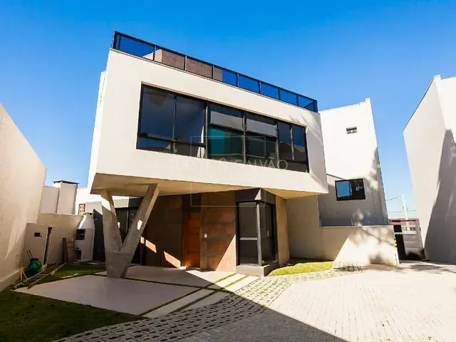 Casa com 171m² 3 quartos e 4 banheiros, à venda, no bairro Uberaba em Curitiba