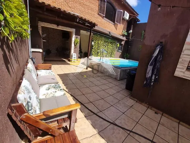 Casa 3 quartos e 2 banheiros, à venda, no bairro Jardim do Colégio (Zona Norte) em São Paulo