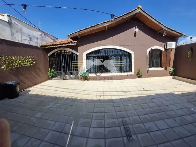 Casa 3 quartos e 2 banheiros, à venda, no bairro Jardim do Colégio (Zona Norte) em São Paulo