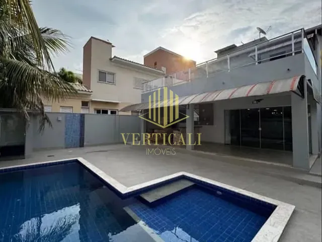 Casa 3 quartos e 5 banheiros, à venda, no bairro Jardim Imperial em Cuiabá