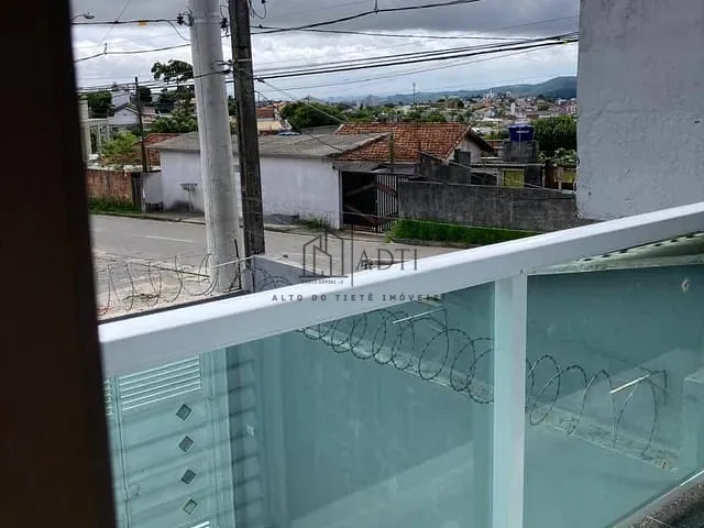 Casa 3 quartos e 2 banheiros, à venda, no bairro Loteamento Alvorada em Mogi das Cruzes