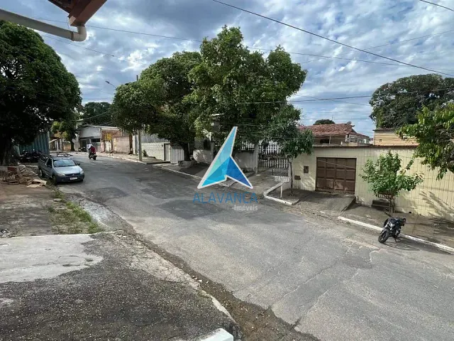 Casa com 171m² 3 quartos e 2 banheiros, à venda, no bairro Santa Rita em Governador Valadares