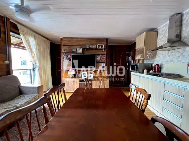 Casa com 180m² 6 quartos e 3 banheiros, à venda, no bairro Cidade Nova em Itajaí