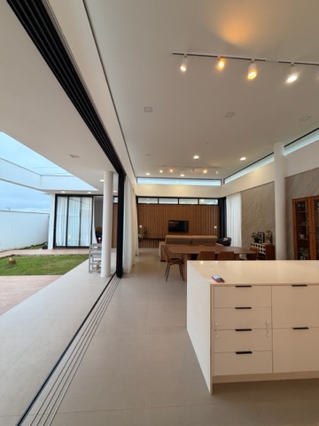 Casa com 410m² 3 quartos e 4 banheiros, à venda, no bairro Donana em Campos dos Goytacazes