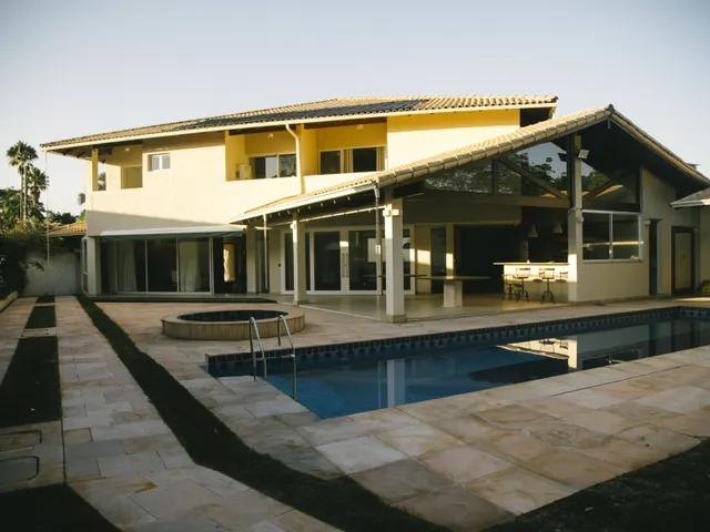 Casa com 1200m² 4 quartos e 7 banheiros, à venda, no bairro Setor de Habitações Individuais Sul em Brasília