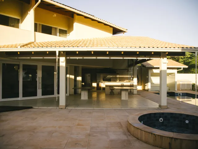 Casa com 1200m² 4 quartos e 7 banheiros, à venda, no bairro Setor de Habitações Individuais Sul em Brasília