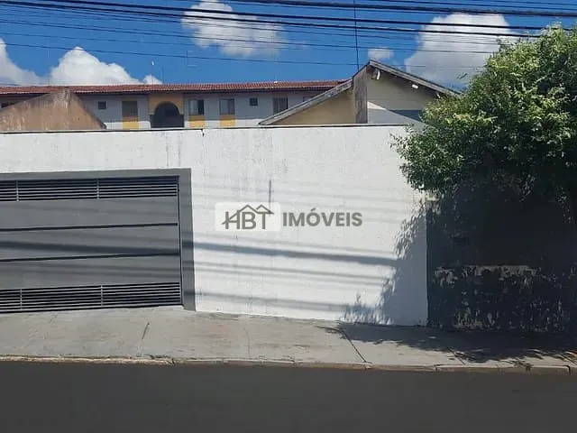 Casa com 202m² 3 quartos e 2 banheiros, à venda, no bairro Jardim Brasil em Bauru