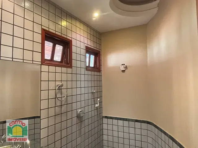 Casa com 600m² 4 quartos e 4 banheiros, à venda, no bairro Jardim das Américas 2ª Etapa em Anápolis