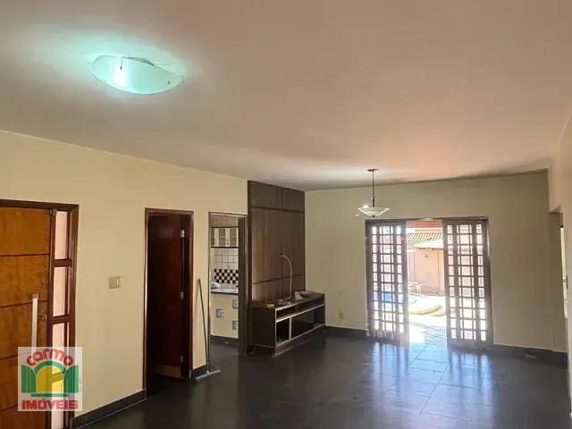Casa com 600m² 4 quartos e 4 banheiros, à venda, no bairro Jardim das Américas 2ª Etapa em Anápolis