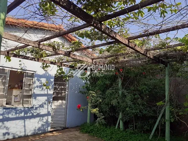 Casa com 200m² 2 quartos e 1 banheiro, à venda, no bairro Jardim Marajó em Uberaba