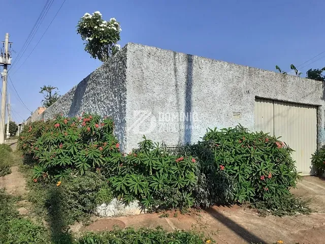 Casa com 200m² 2 quartos e 1 banheiro, à venda, no bairro Jardim Marajó em Uberaba