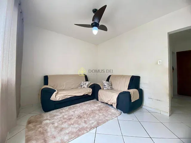 Casa com 100m² 2 quartos e 2 banheiros, à venda, no bairro Colônia Santo Antônio em Barra Mansa