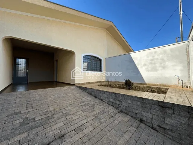 Casa com 188m² 2 quartos e 2 banheiros, à venda, no bairro Jardim Glória em Americana