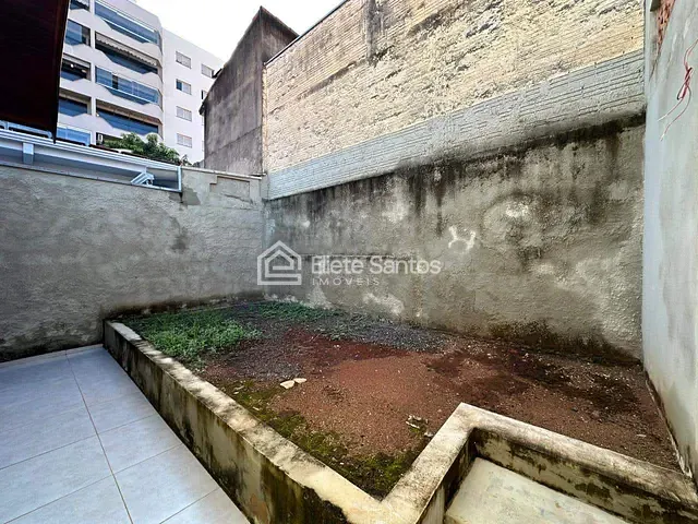 Casa com 188m² 2 quartos e 2 banheiros, à venda, no bairro Jardim Glória em Americana