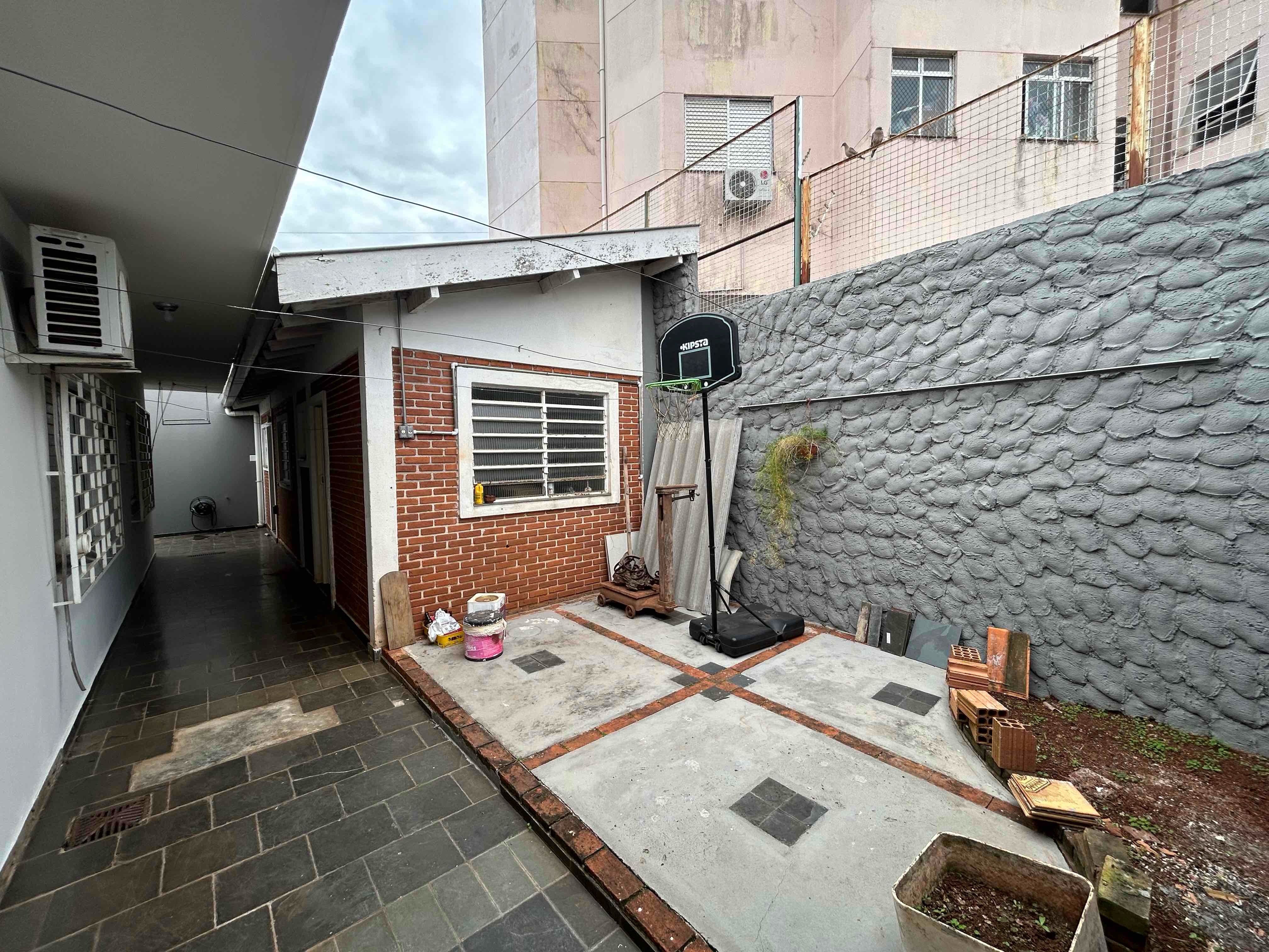 Casa, 1 quarto, 242 m² - Foto 40