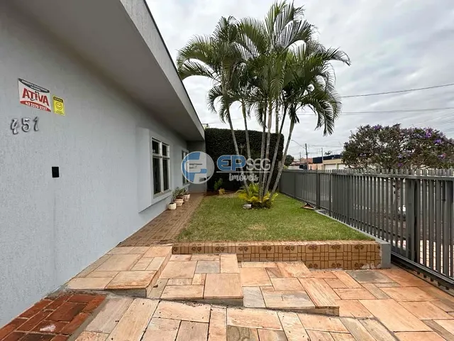 Casa com 450m², à venda ou para alugar, no bairro Nossa Senhora de Lourdes em Londrina