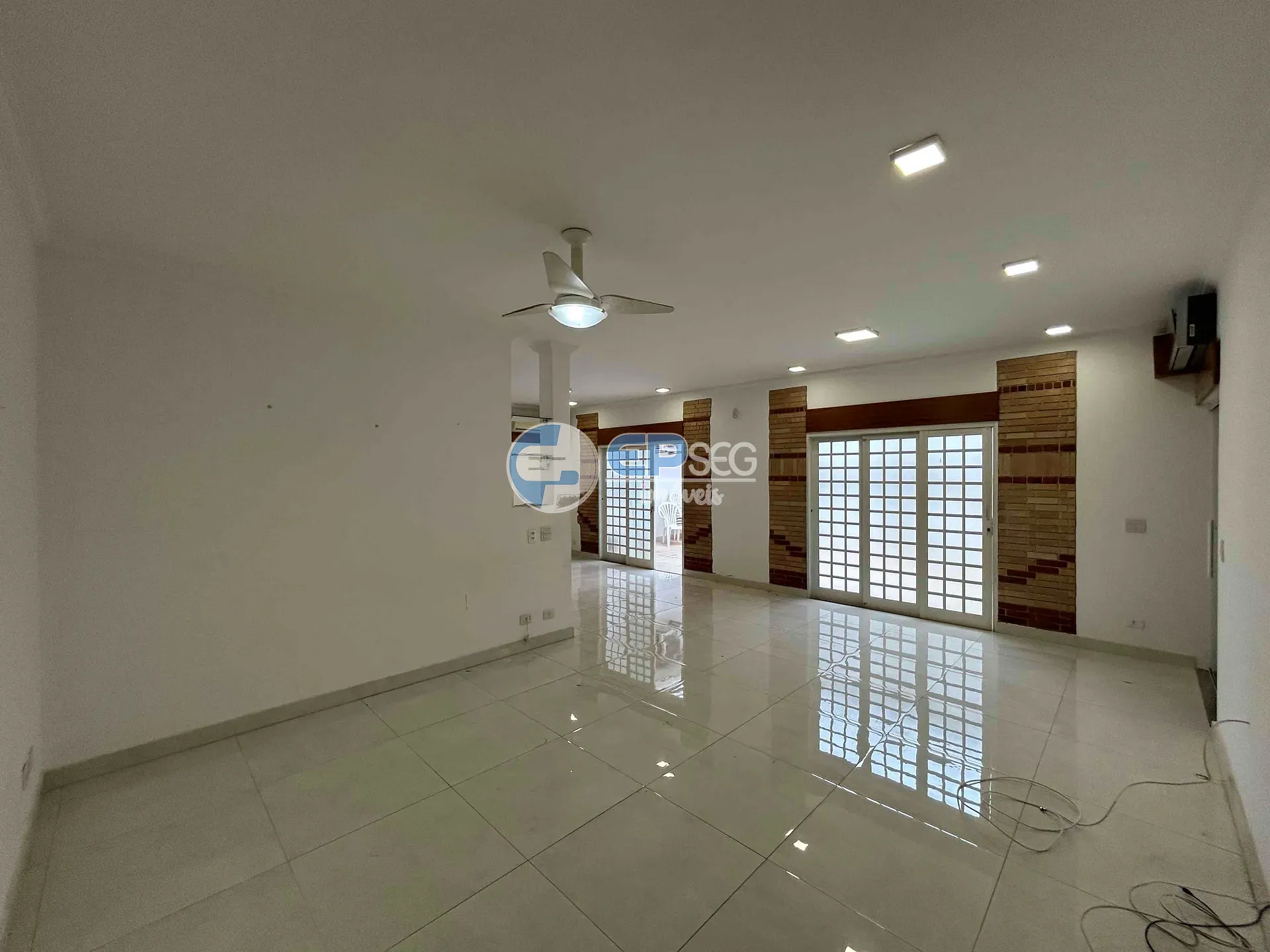 Casa, 1 quarto, 242 m² - Foto 15