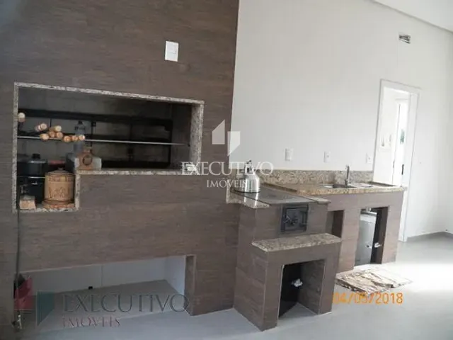 Casa com 408m² 3 quartos e 1 banheiro, à venda, no bairro São Caetano em Arroio Do Meio
