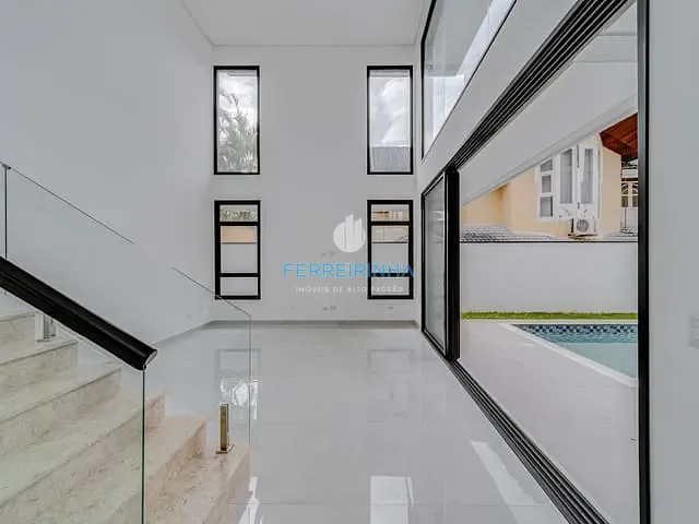Casa com 368m² 3 quartos e 3 banheiros, à venda, no bairro Urbanova em São José dos Campos
