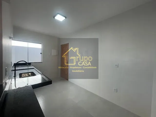 Casa com 450m² 2 quartos e 2 banheiros, à venda, no bairro Jardim Atlântico Oeste (Itaipuaçu) em Maricá