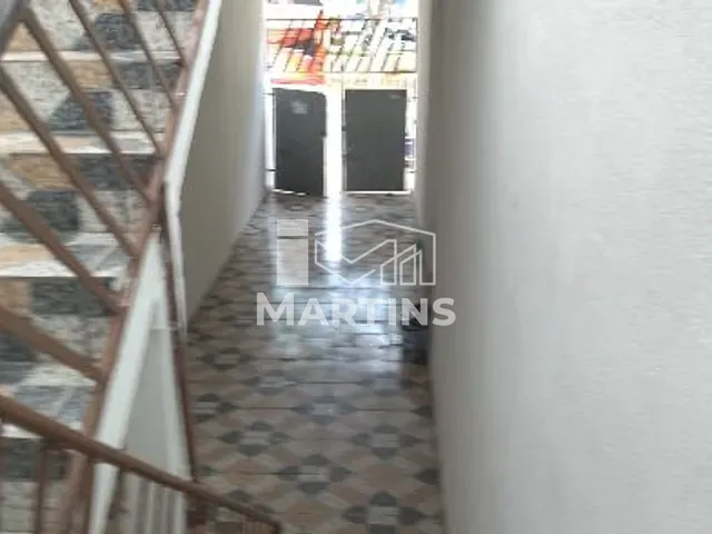 Casa 2 quartos e 1 banheiro, para alugar, no bairro Jardim Macedônia em São Paulo
