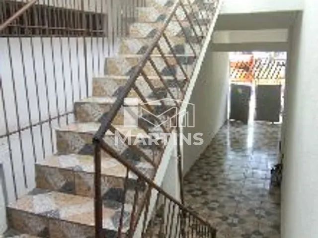 Casa 2 quartos e 1 banheiro, para alugar, no bairro Jardim Macedônia em São Paulo