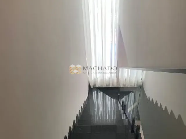 Casa 3 quartos e 3 banheiros, à venda, no bairro Chácara Jaguari (Fazendinha) em Santana de Parnaíba