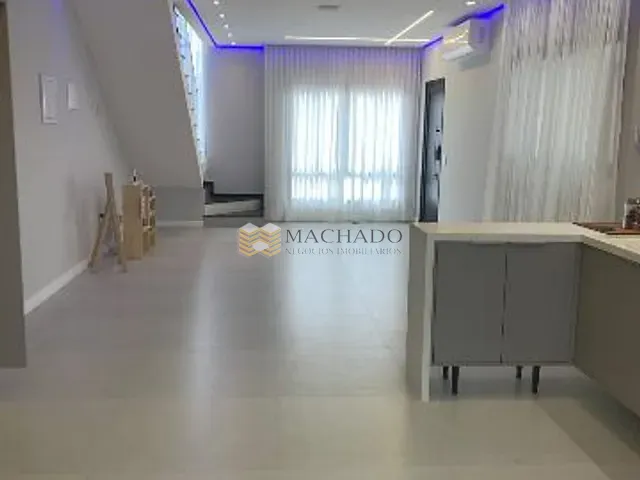 Casa 3 quartos e 3 banheiros, à venda, no bairro Chácara Jaguari (Fazendinha) em Santana de Parnaíba
