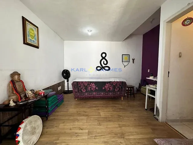 Casa com 231m² 6 quartos e 4 banheiros, à venda, no bairro Castelanea em Petrópolis