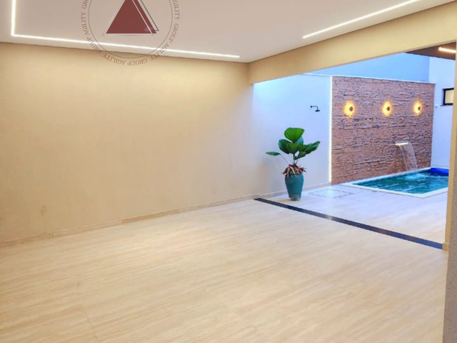 Casa com 275m² 4 quartos e 4 banheiros, à venda, no bairro Jardim Santa Lúcia em Franca