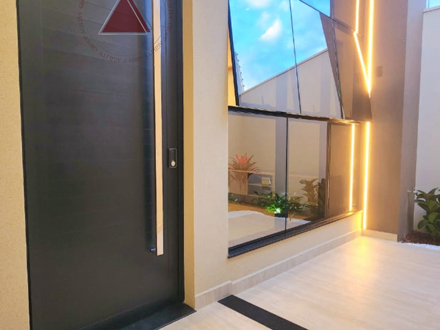 Casa com 275m² 4 quartos e 4 banheiros, à venda, no bairro Jardim Santa Lúcia em Franca