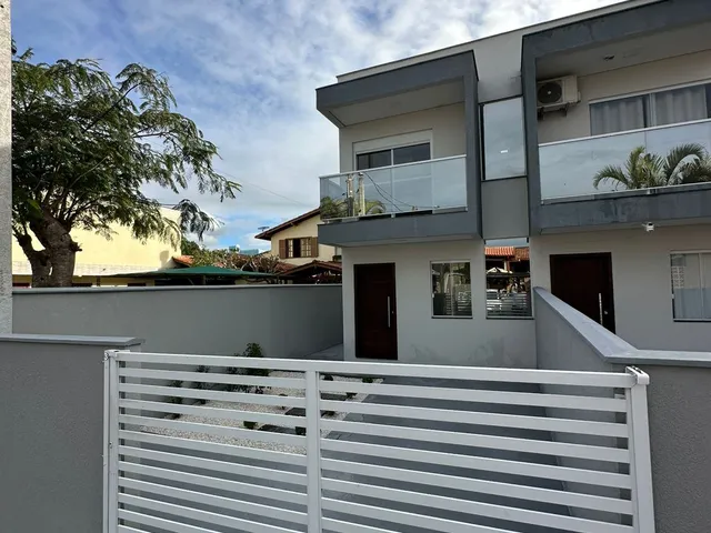 Casa com 114m² 3 quartos e 2 banheiros, à venda, no bairro Ingleses do Rio Vermelho em Florianópolis